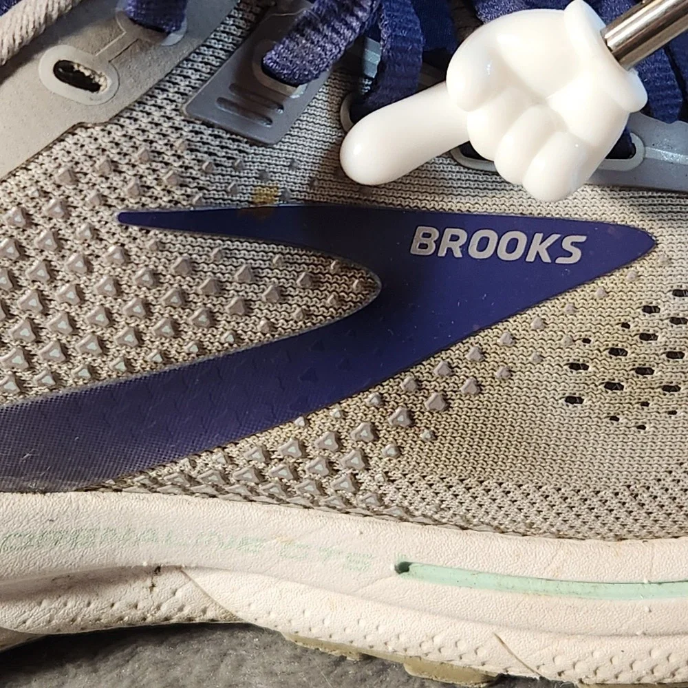 Brooks Shoes Womens 8.5 Gray Blue Adrenaline GTS 22 Running Sneaker Athleisure